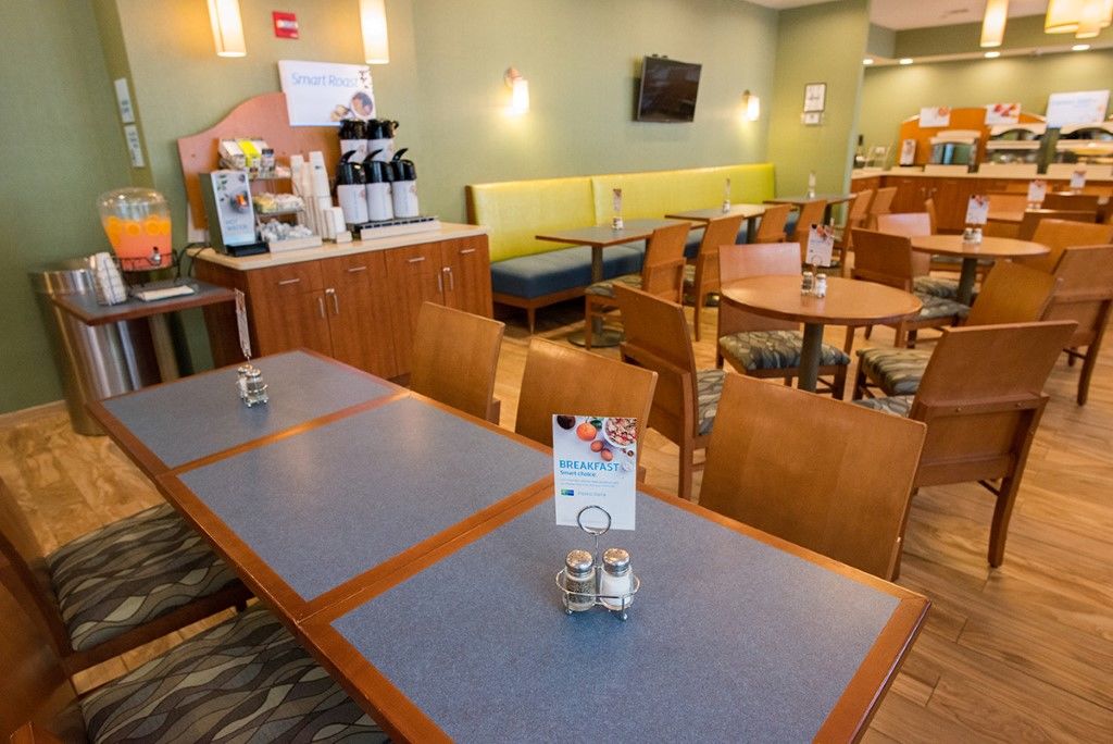 Hotel Express Manhattan Midtown West By Ihg New York