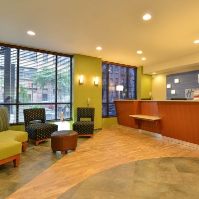 Express Manhattan Midtown West By Ihg New York
