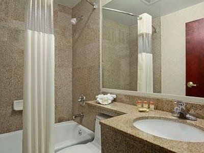 Hotel Days By Wyndham Jamaica / Jfk Airport