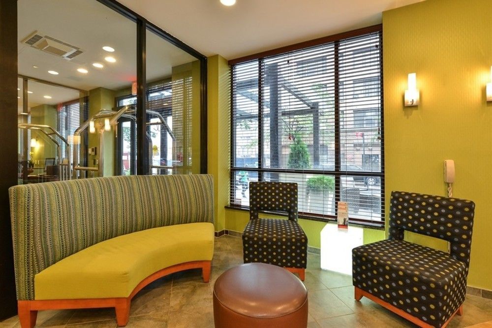 Express Manhattan Midtown West By Ihg Hotel New York