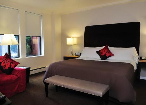 The Court - A St Giles Hotel