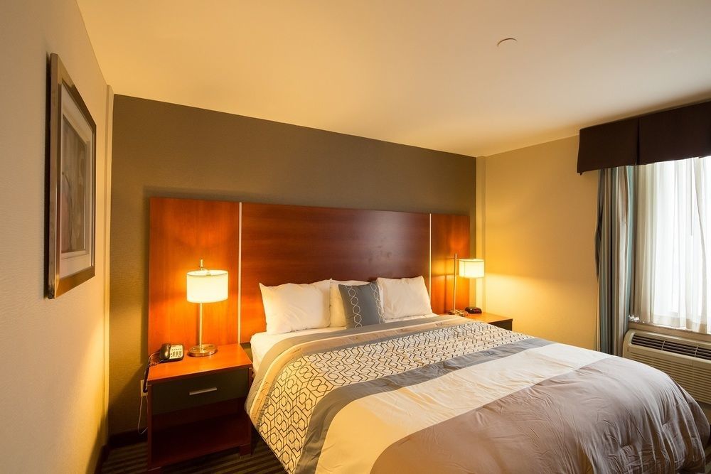 Hotel Flushing 2*