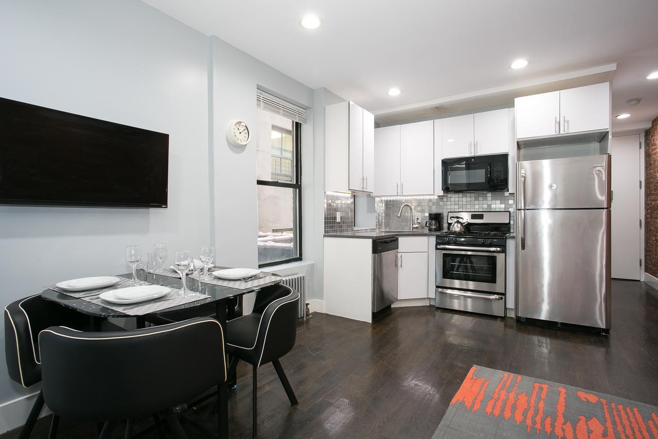 Harlem: Renovated Apartments * New York