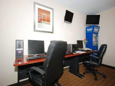 Hotel Western Jfk Airport 3*