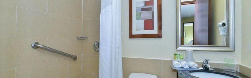 Express Manhattan Midtown West By Ihg 3* New York