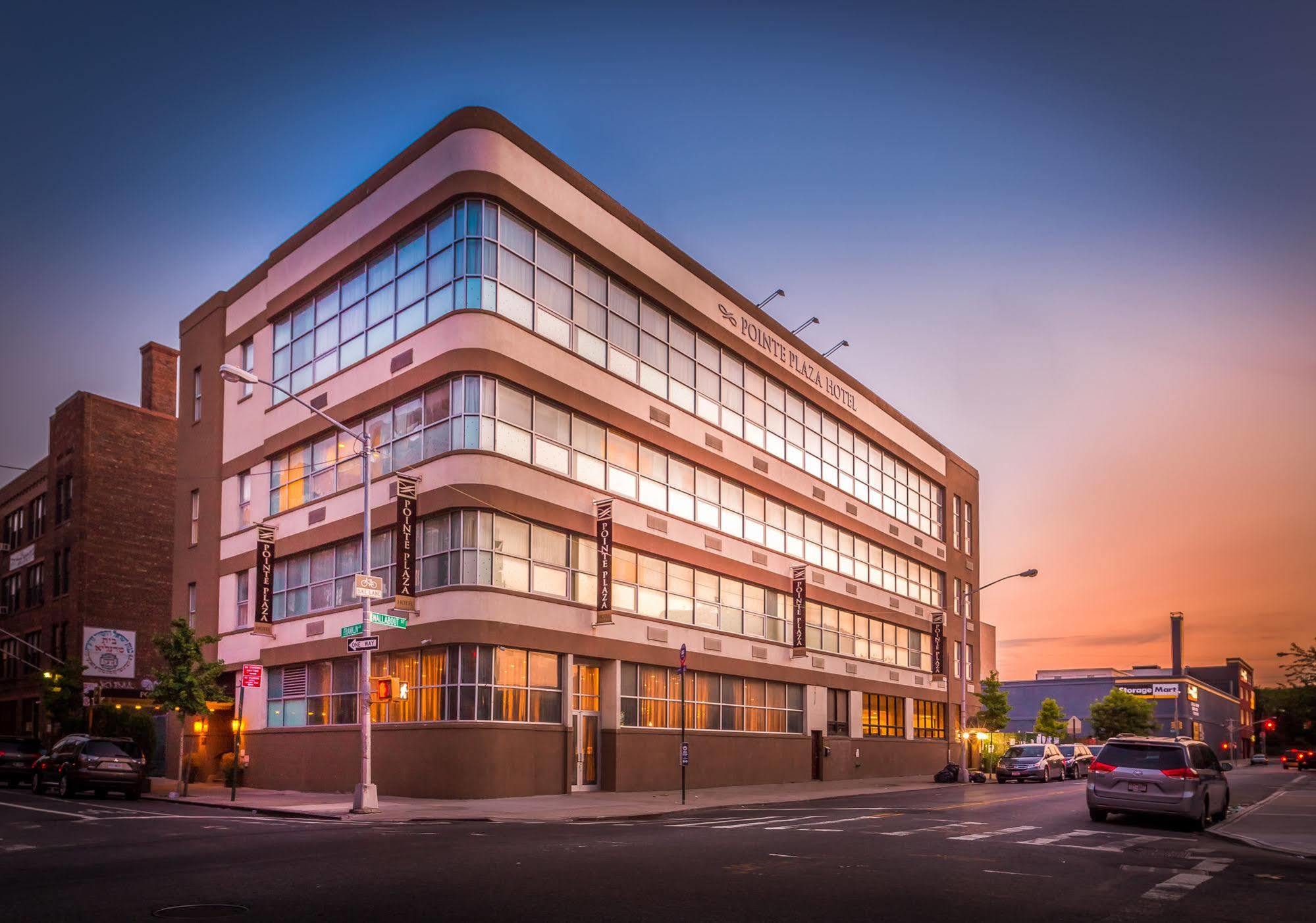 Pointe Plaza (adults Only) Hotel 3*