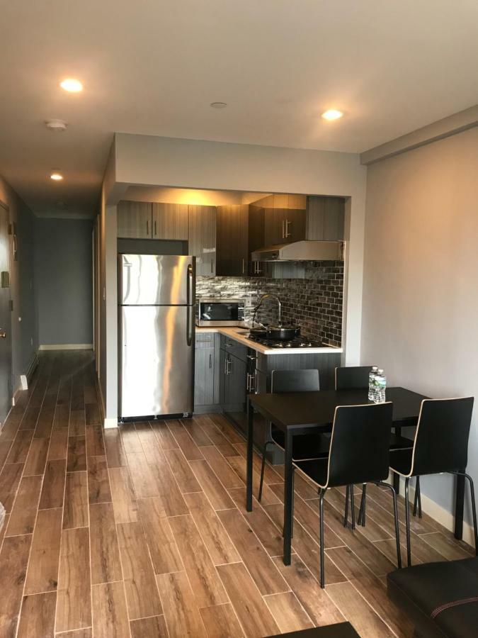 The Luxury Apartment *