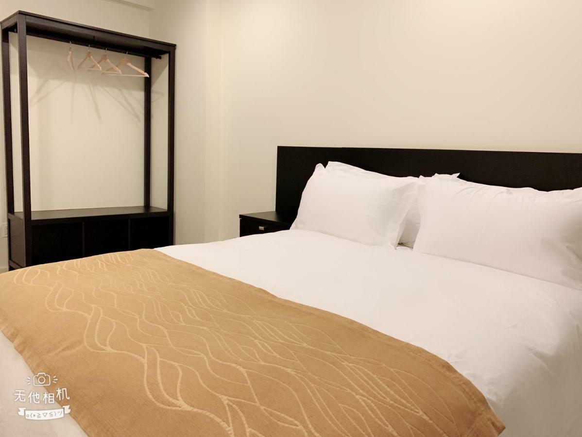 The Luxury Apartment