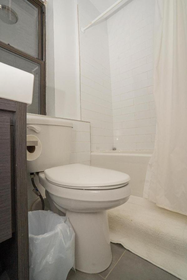 Apartment East Hells Kitchen 30 Day New York