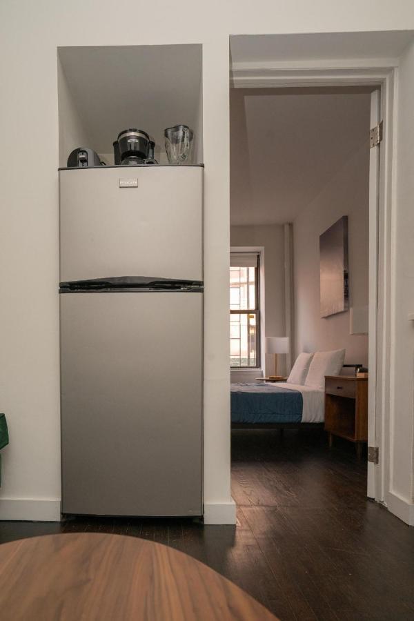 East Hells Kitchen 30 Day Apartment *