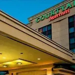 Courtyard By Marriott New York Laguardia Airport