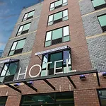 Casa Blanca Hotel Brooklyn