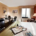The Laguardia Hotel