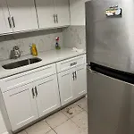 A Cozy Room In Queens