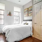 Stylish And Cozy 1 Bedroom Apartment In Bedstuy