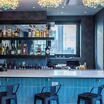 Doubletree By Hilton New York Times Square South