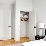 Wall St 1Br Wspeakeasy Doorman Gym Nyc-225