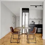 Wall St 1Br Wspeakeasy Doorman Gym Nyc-225