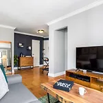Midtown E Studio W Great Light Gym Nyc-139