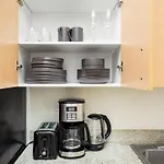 Fidi Studio W Doorman Gym Nr Wtcwall St Nyc-543