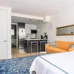 1597-3 Studio Upper East Side Apt W&D In Unit