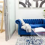 317-4C New Modern 1Br W&D Walk To Central Park
