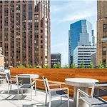Fidi 1Br W Lounge Gym Nr Freedom Tower Nyc-1138