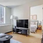 Midtown East 2Br W Gym Doorman Wd Nr Parks Nyc-1206