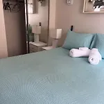 Cozy & Relax Llc Airb&B