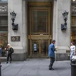 Fidi 1Br W Luxury Gym Doorman Rooftop Nyc-13