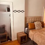 Private Rooms In Townhouse W 2 Baths Fq Beds 1-3Ppl