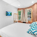 Morris Guest House (Adults Only)