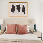 69-4D Trendy Lower East Side 1Br Brand New