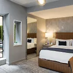 Artezen Hotel