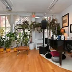 Luxury 2 Bedroom Soho Loft