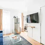 69-2C Brand New Prime Lower East Side 1Br Apt