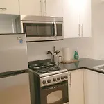 Manhattan Studio In Hells Kitchen
