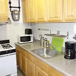 Four Bedroom Apartment - Eldridge St. #38