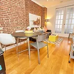 Stylish 2 Bed In Soho