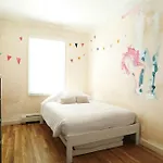 Playland Motel
