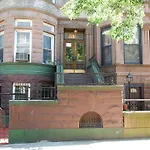 Missing Lantern Resident Suites New York City