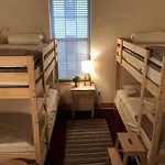 Midtown East Dormitory For Woman