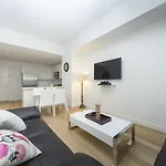 Times Square Luxury Suites