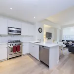 Times Square Luxury Suites