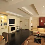 Apartment Manhattan Residence.5