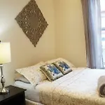 Garden Penthouse 70\' - Astoria