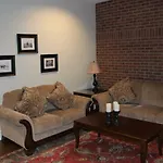 Nyc Hideaway