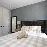 Private Rooms In Harlem