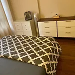 Stunning 1 Bedroom Apartment In Dumbo, Brooklyn