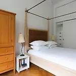 Riverside Terrace By Onefinestay